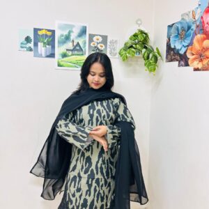 Printed Three Piece – স্টাইলিশ রেডিমেড থ্রি পিস