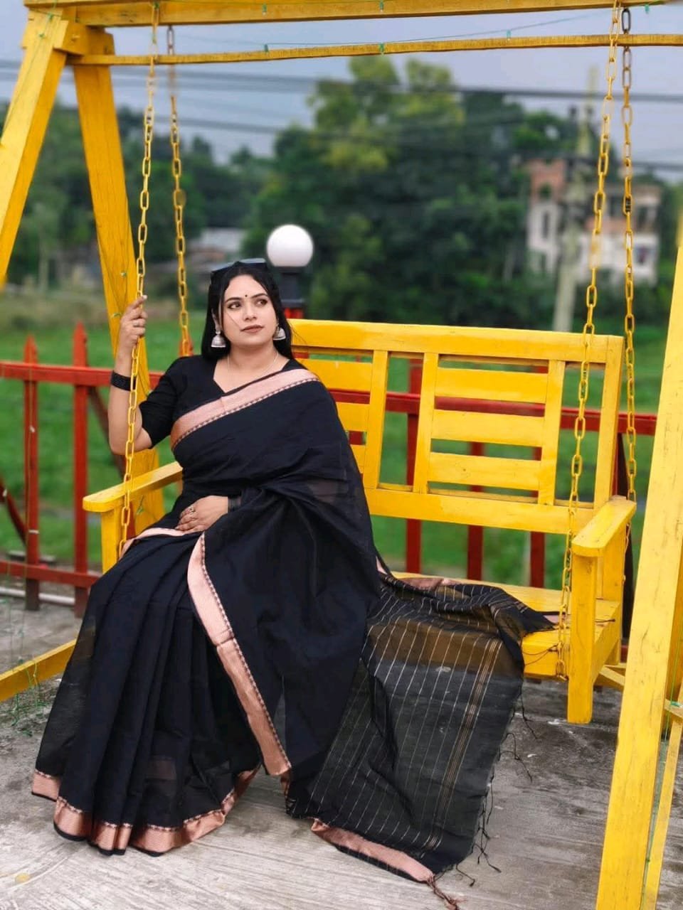 Nokshi Pair Suti Saree – নকশি পেয়ার সুতি শাড়ি - Image 2