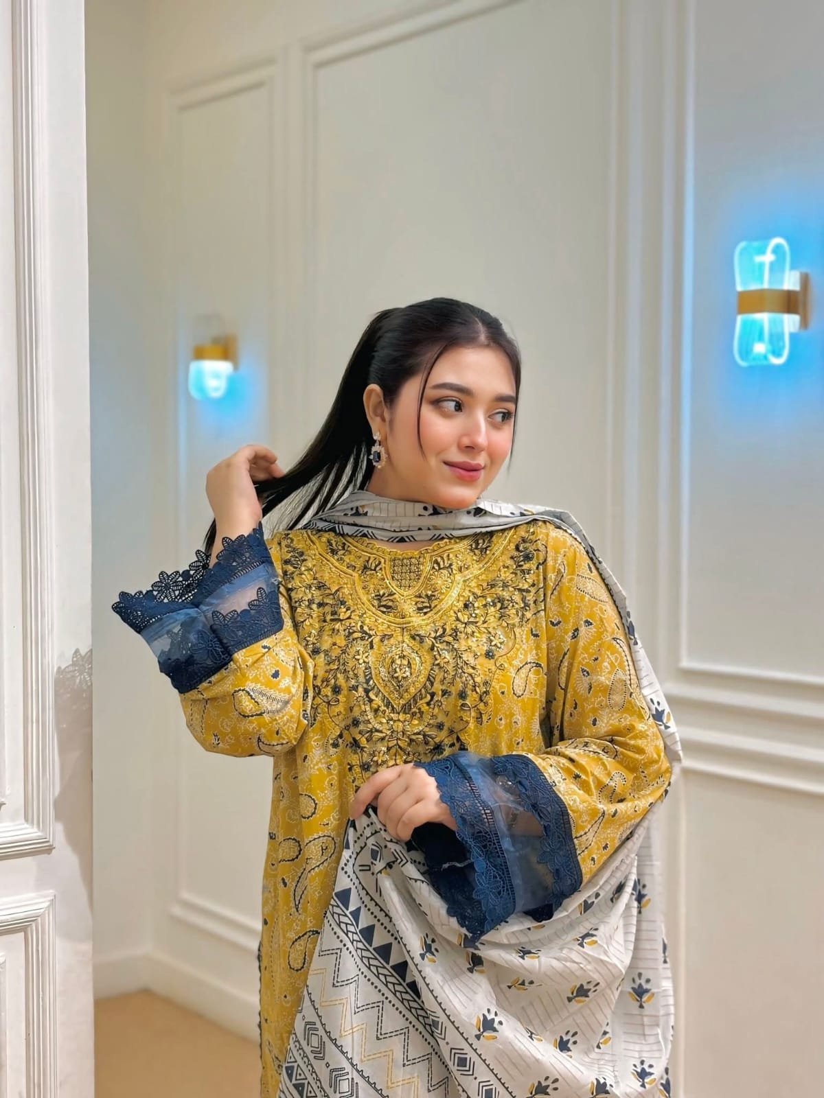 Pakistani Digital Print 3 Piece | ডিজিটাল প্রিন্ট থ্রি পিস ড্রেস - Image 4