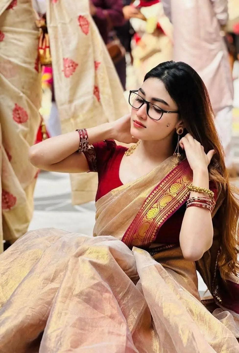 Indian Lama Silk Saree – ইন্ডিয়ান লামা সিল্ক শাড়ি