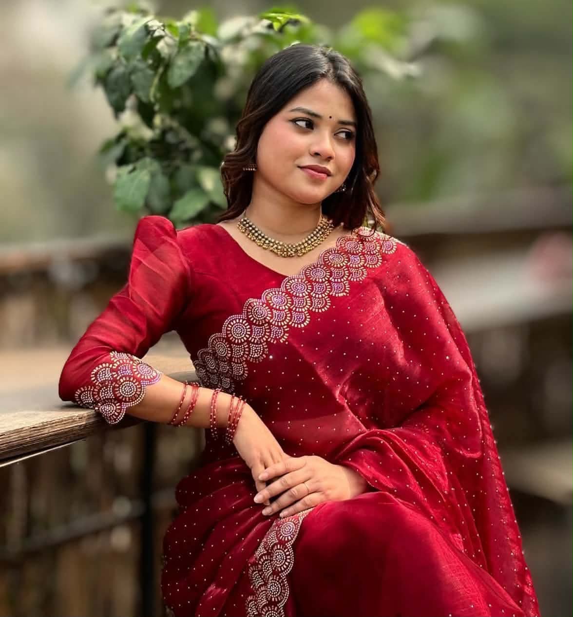 Georgette Saree with Blouse Piece – জর্জেট শাড়ি - Image 2
