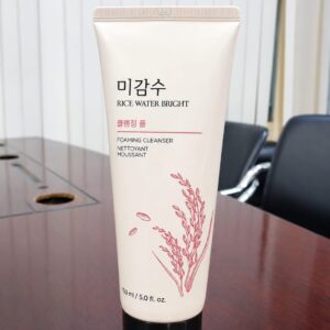 Rice Water Bright Foaming Cleanser (Thailand)