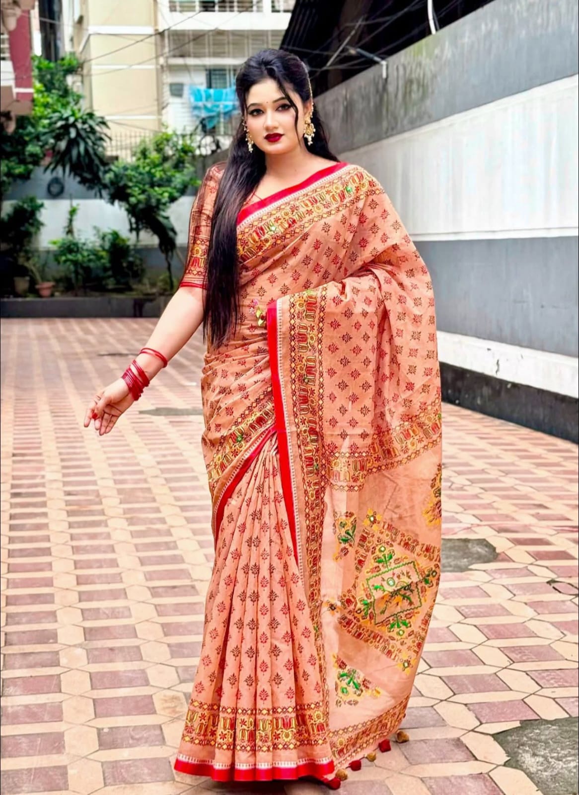 Semi Muslin Saree with Blouse Piece – সেমি মসলিন শাড়ি - Image 8