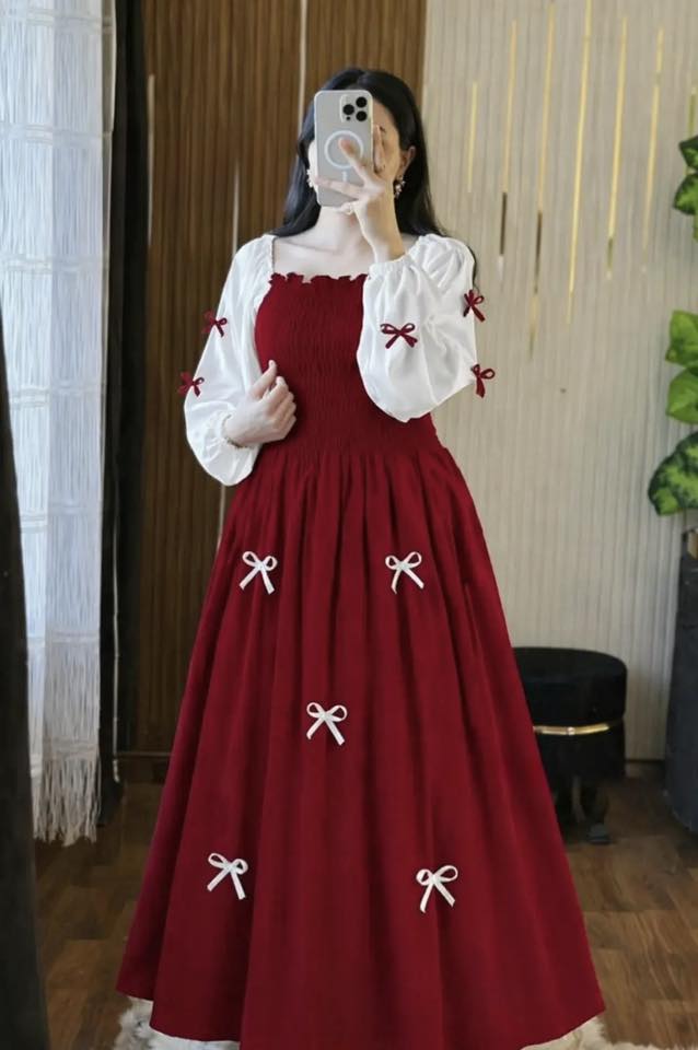 Viral Pookie Gown – ট্রেন্ডি গাউন Viral Pookie Gown – ট্রেন্ডি পুকি গাউন
