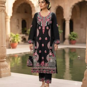 স্টাইলিশ 3 Piece Dress for Ladies 3 Piece Dress for Ladies – স্টাইলিশ থ্রি পিস ড্রেস
