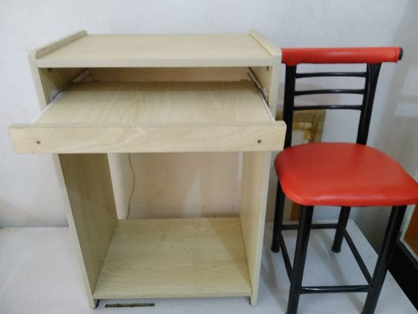 Computer table and chair