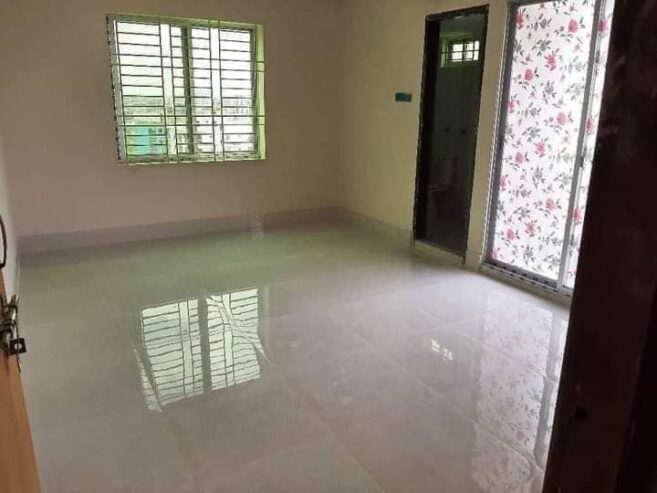 Flat for sell 1000 sq. fit