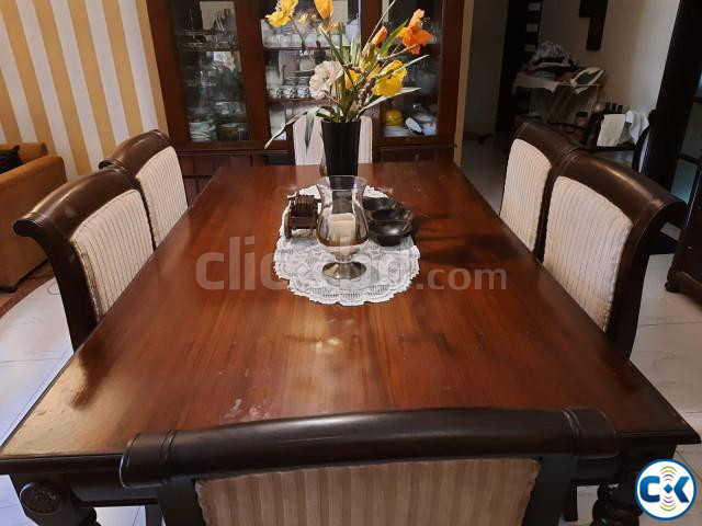 Attractive Victorian Wooden 6 Seater Dining Table