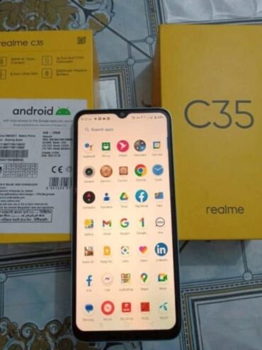 Realmi C35