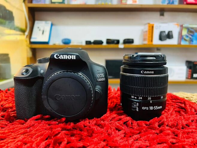 Canon 1300D Body 18-55 kit lens