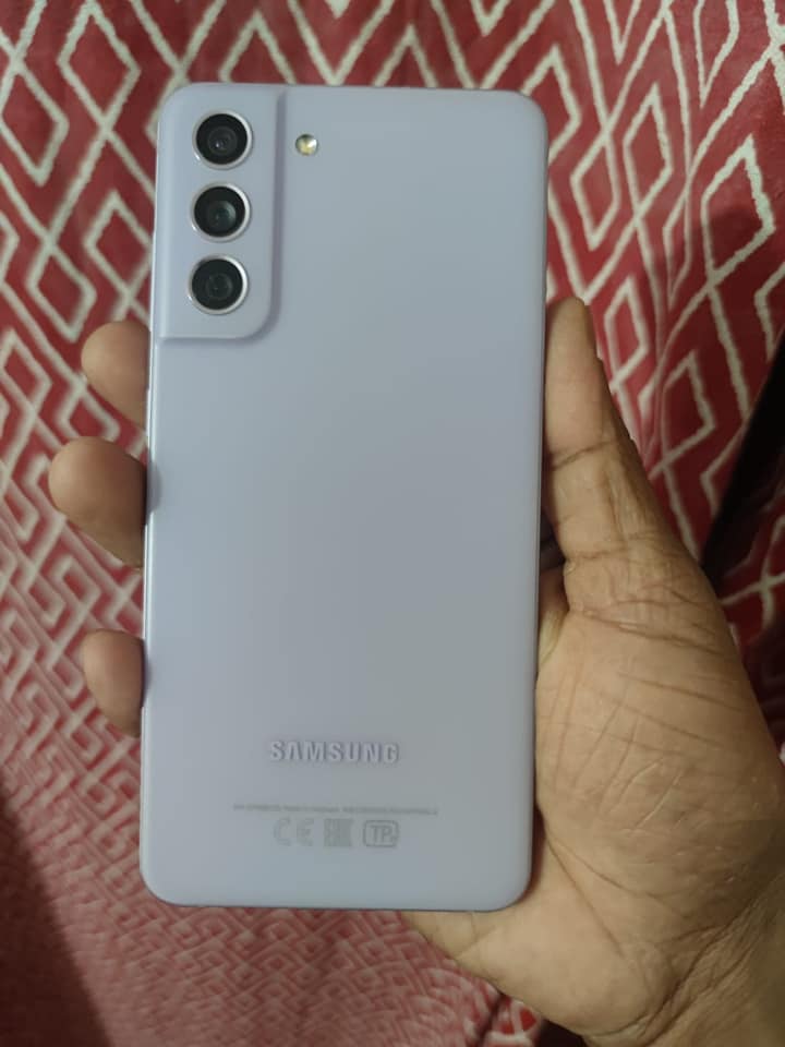 Samsung s21 fe for sell