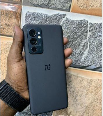 Oneplus Nord 2T 5G