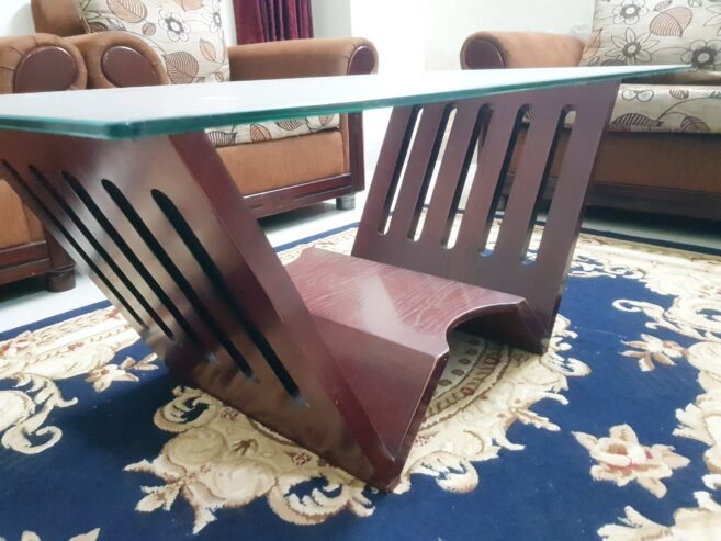 Sofa and Tea Table For sell