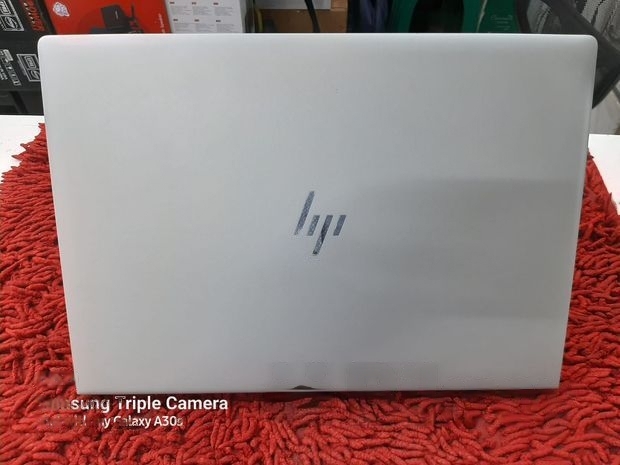 HP Elitebook 1040 G4 Core i7 7th Gen Touch Notebook