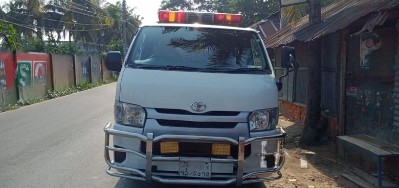 Toyota Hiace Ambulance Service