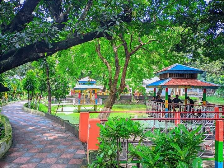 মেঘনা ভিলেজ হলিডে রিসোর্ট , ঢাকা