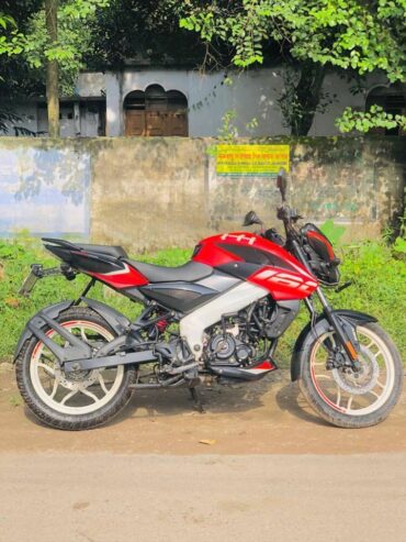 Pulsar NS 160 Red Color For sale