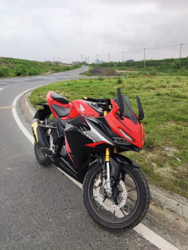 Honda CBR 150 cc Dual ABS