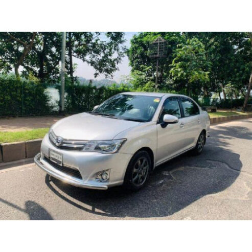 Toyota Axio  Silver 2013