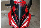 Honda CBR 150R Super Sport Bike