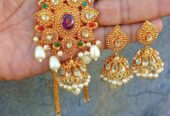 Gold plated neckpiece with pearl & stone