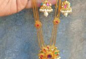 Gold plated neckpiece with pearl & stone