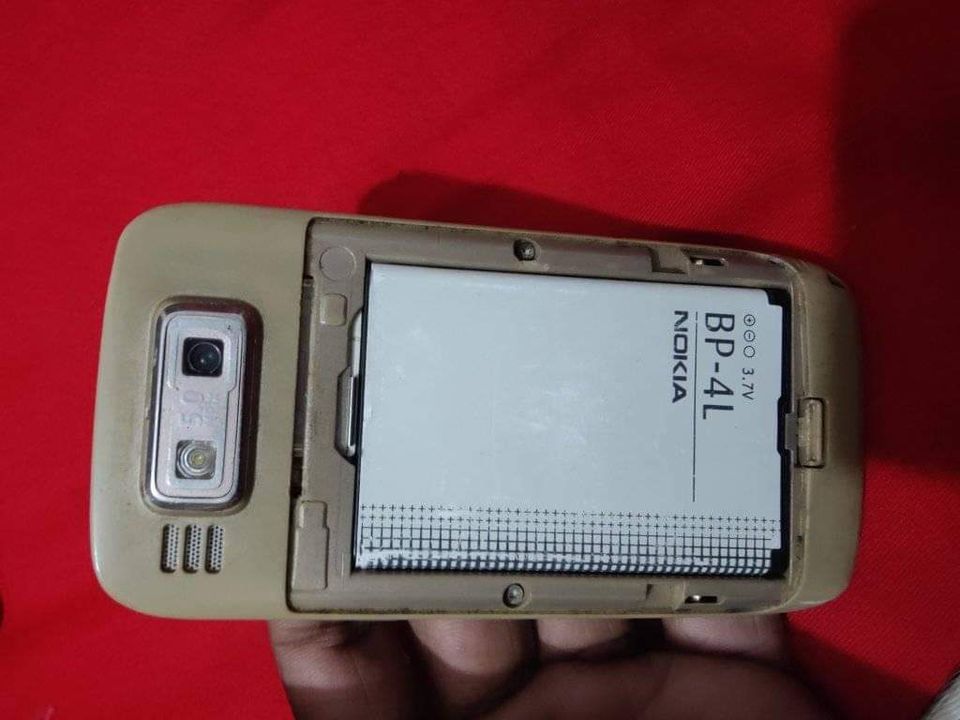 Used Mobile Nokia E72 sale At Narayanganj