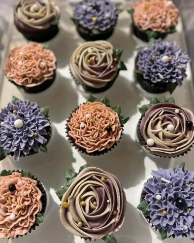 Favorable Beautiful Cupcakes