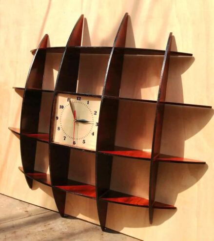 Wall Mount Showpiece Rack with Clock