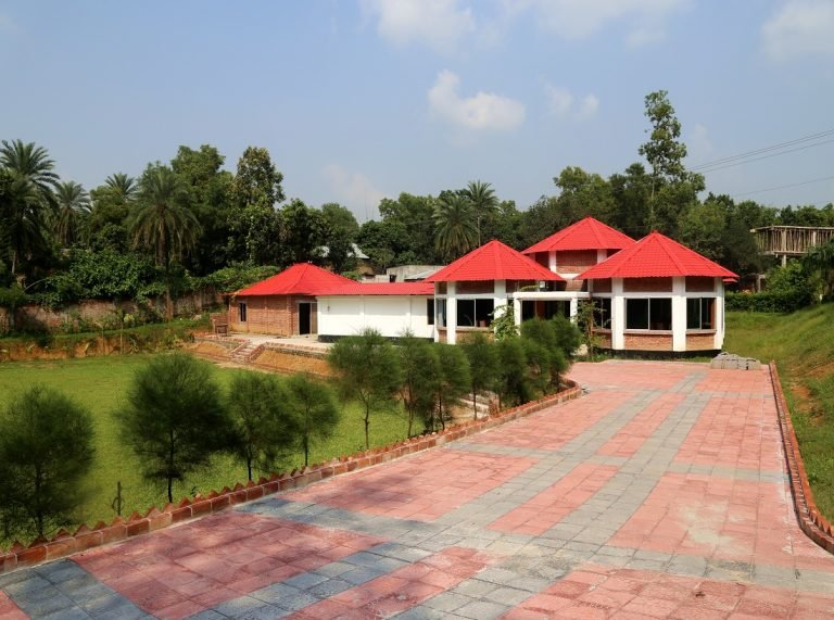 Dhaka Resort is one of the best resorts in Bangladesh