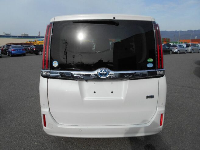 Toyota Noah Hybrid X Car For Sell