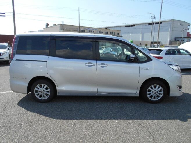 Toyota Noah G 2019 Hybrid