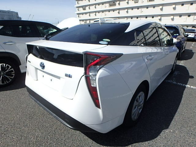 Toyota Prius S 2018