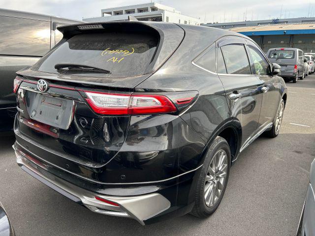 Toyota Harrier Advance Premium 2019 Black