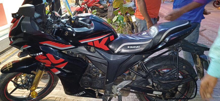 Suzuki Gixxer SF