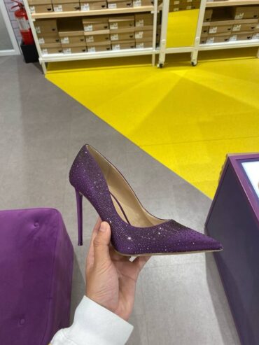 Discount up to 70% on Ladies Heels