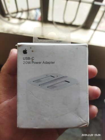 Iphone Charger 20W , Made in Dubai