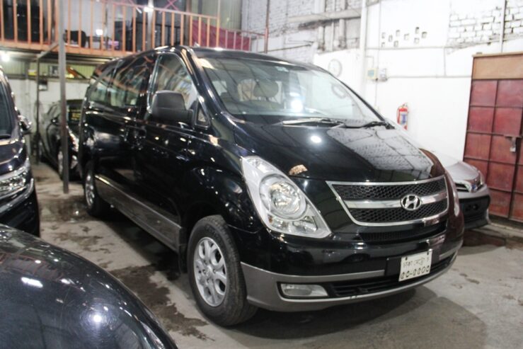 Used Hyundai H1 12 Seat Ocatne Drive 2011