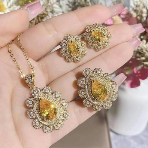 35% Discount Offer On Pendant Sets