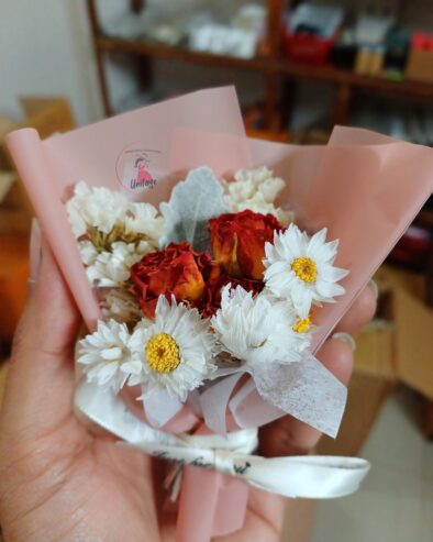 Dry Flowers Bouquet | Discount 52%