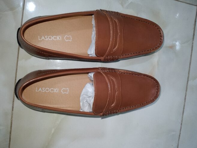 100% Leather loafer F