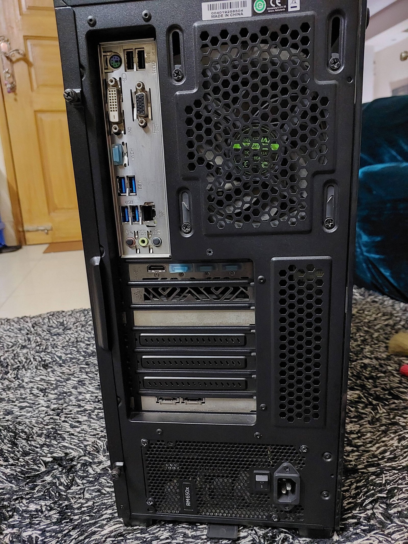 Complete PC Intel Core i3 9100  with Table