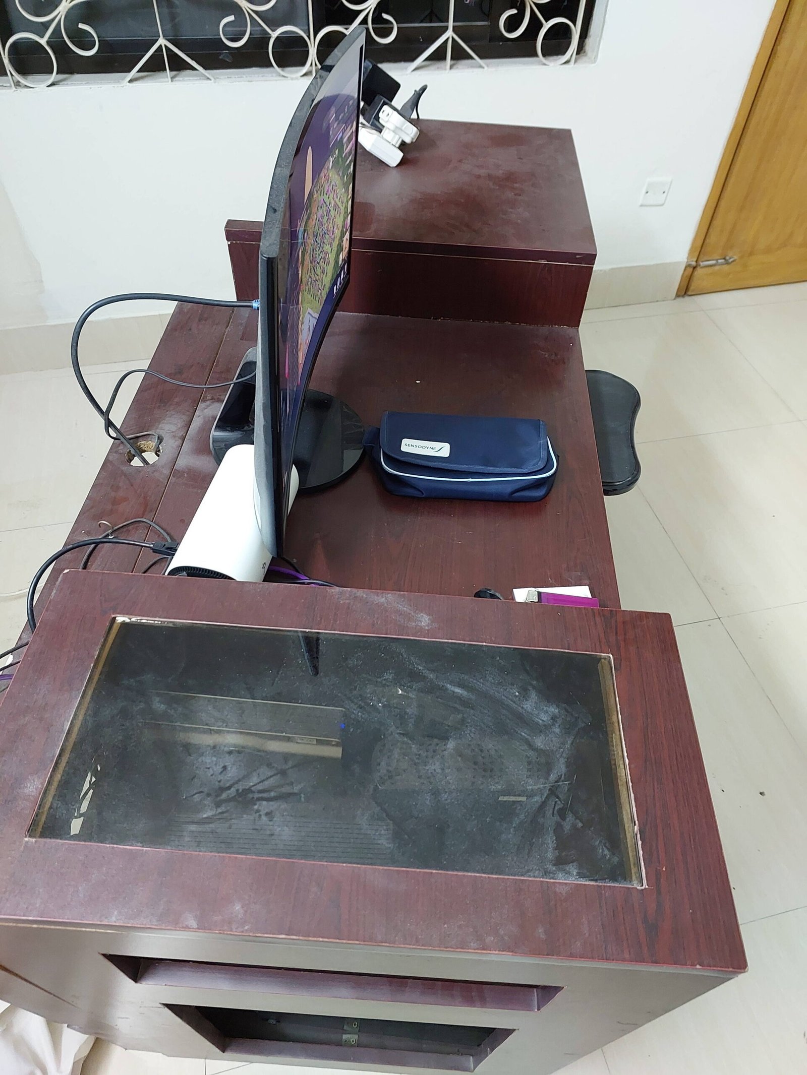 Complete PC Intel Core i3 9100  with Table