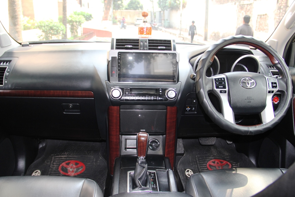 Toyota Land Cruiser Prado TX LTD.