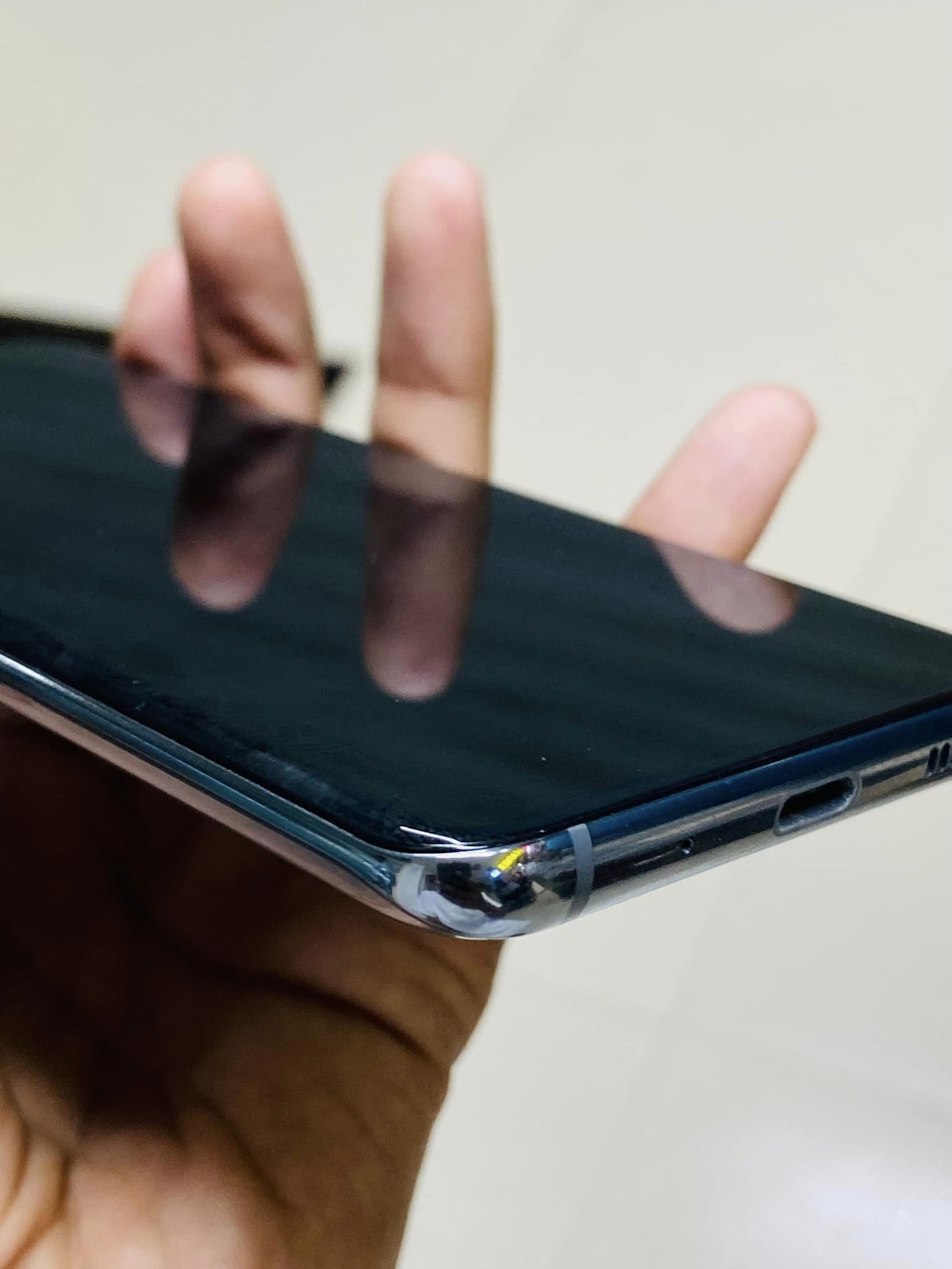 Used Samsung s20 for sale