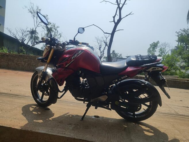 Yamaha Fzs fi v2 2017 for sale in Chittagong