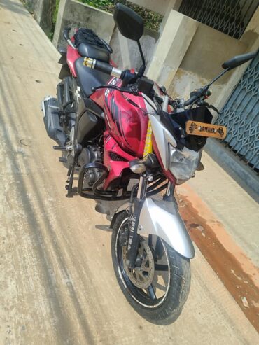 Yamaha Fzs fi v2 2017 for sale in Chittagong