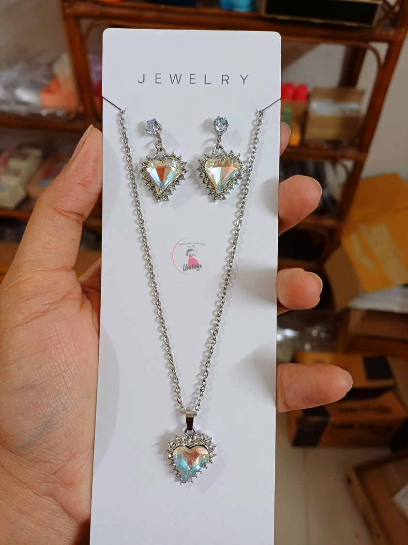 Pendant Earrings Set | 40% Discount