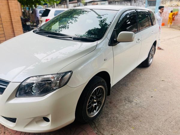 TOYOTA FILDER 2011 for sale