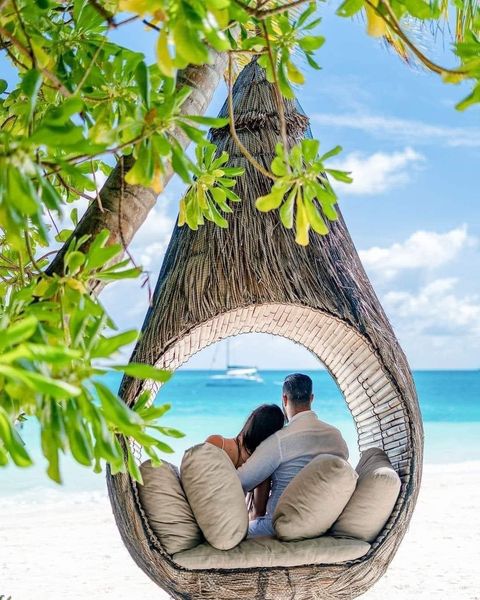 Maldives And Sri Lanka Tour Package